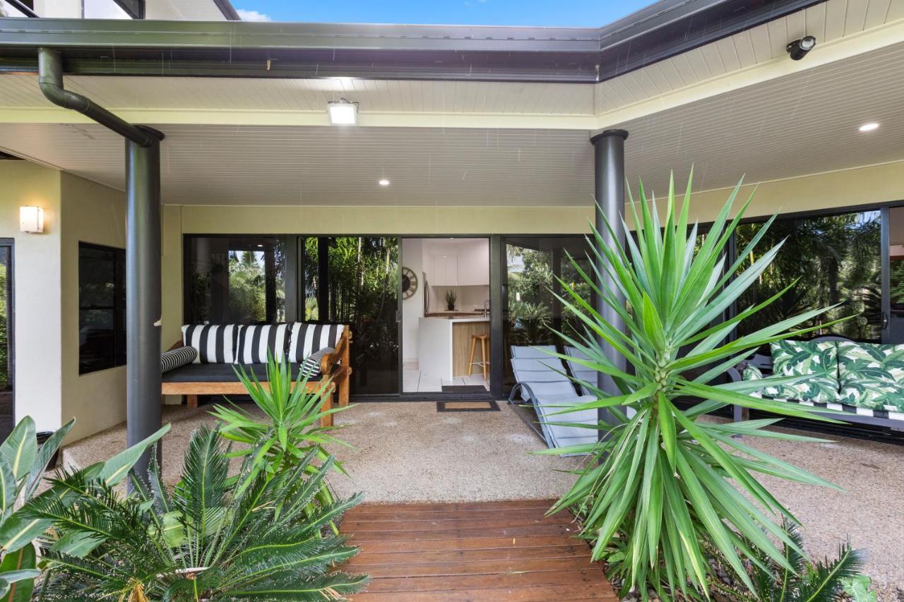 The Palms On Hamilton Island Villa Exterior photo